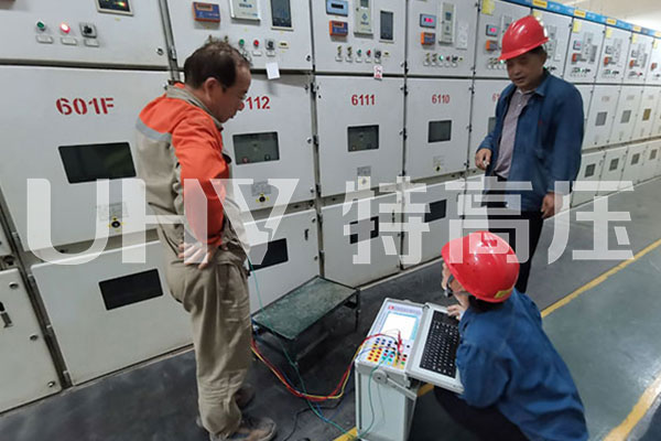 特高壓為河南洪泰電力公司提供售后服務(wù)(圖2)