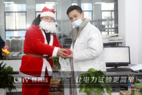 圣誕嘉年華~趕緊收下特高壓電力這份圣誕福利！(圖8)